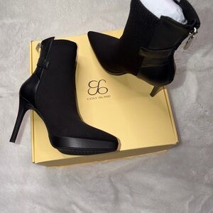 NEW COZY ISLAND Black Pointed Knit Sock Booties with Stiletto Heel